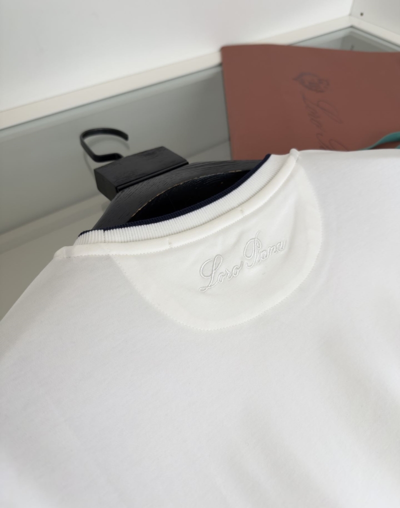 L0r0 P1ana shirt